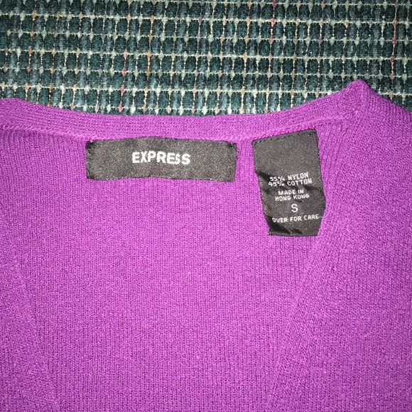 Express Sweater - Picture 4 of 6